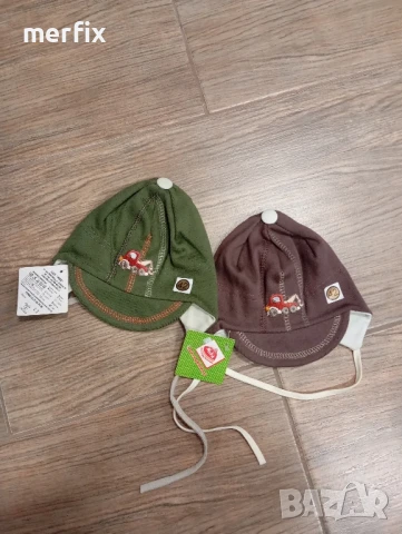 Нови бебешки шапки 