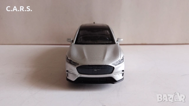 Welly 2023 Ford Mustang Mach E-GT Silver - 1:34-39, снимка 6 - Колекции - 53368542