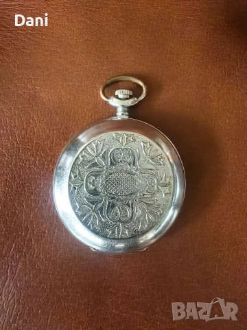 Стар джобен часовник "Молния", снимка 3 - Джобни - 52430508