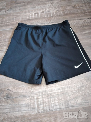 Къси гащи Nike размер L, снимка 5 - Къси панталони - 36569038