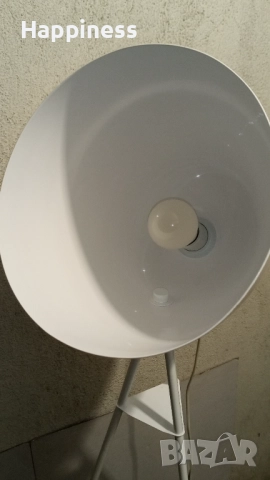 Висока Лампа - 154 см - метална , снимка 3 - Настолни лампи - 51583561