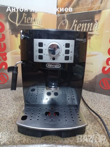 Продавам кафемашина DELONGHI Magnifica S, снимка 2 - Кафемашини - 37235213