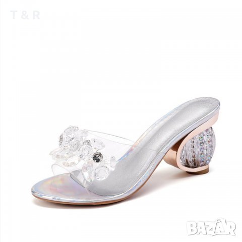 НАЛИЧНИ ДАМСКИ ЧЕХЛИ, снимка 3 - Чехли - 33537842