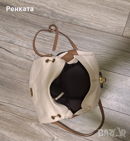 Дамски маркови чанти, снимка 3 - Чанти - 52416175