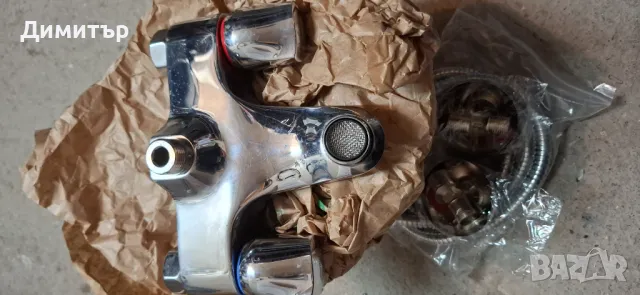 Батерия видима с керамични кранове