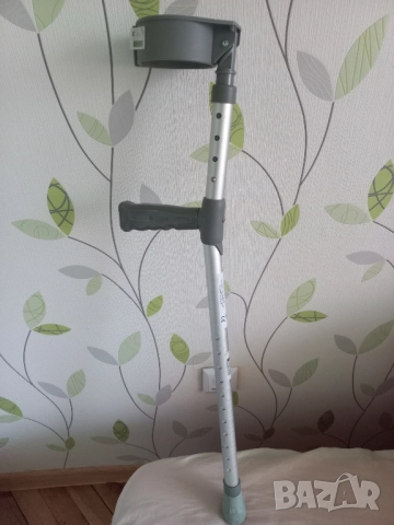 Алуминиеви единични патерици, снимка 4 - Грижа за възрастни - 52845057