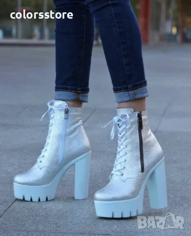 Боти на ток - сребриста лъскава кожа с бяло ходило - BT13, снимка 2 - Дамски боти - 47767976