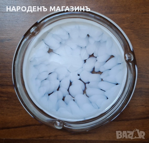 МУРАНО - Венецианско двуцветно стъкло Голям пепелник за трима човека , снимка 4 - Други ценни предмети - 53564627