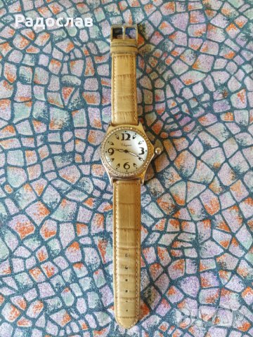 часовник Elegance, снимка 1 - Дамски - 33459350