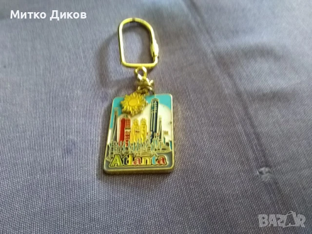 Аталанта Джорджия САЩ олимпийско селище 1996г. емайл винтидж ключодържател , снимка 9 - Колекции - 50516694