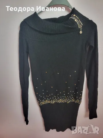 рокля тип поло по тялото 