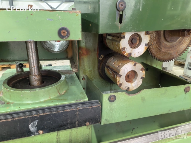 Фреза с карета на 1300мм, комбинирана с цир с 2 хориз глави и 1 вертик, снимка 9 - Други машини и части - 52586415