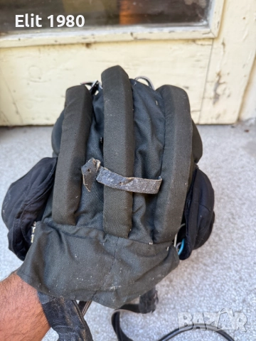 Продавам танкистки шлемофон , снимка 2 - Други ценни предмети - 51922977