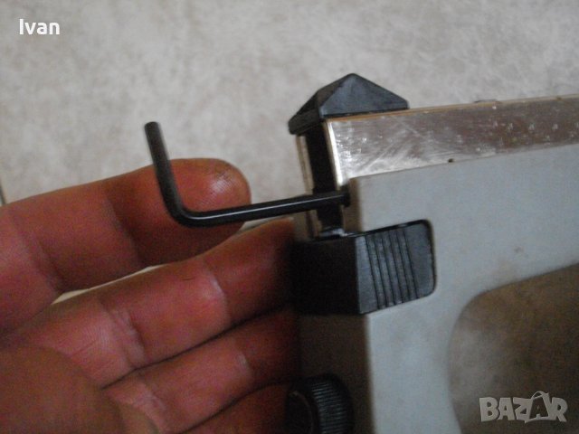 16-30mm Голям Комбиниран Електрически Такер Black Decker Англия , снимка 9 - Други инструменти - 39272386