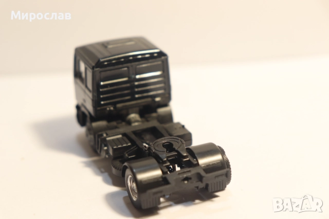 HERPA H0 1/87 МАН MAN ВЛЕКАЧ КАМИОН МОДЕЛ, снимка 5 - Колекции - 52446879