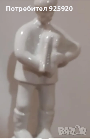 ТЪРСЯ порцеланови фигури , снимка 2 - Антикварни и старинни предмети - 51792775