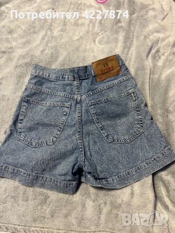 Маркова пола-панталон, снимка 2 - Панталони - 52998741