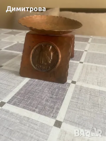 Свещник от мед /меден свещник/, снимка 2 - Декорация за дома - 49462539