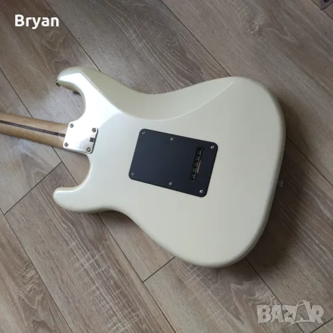 Squier® Contemporary Stratocaster® HH ел.китара pearl white, снимка 7 - Китари - 49652720