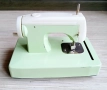 Метална детска шевна машина , снимка 3