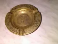 Бронзов пепелник винтидж орнаментиран фи 90мм и Н-14мм около 300 грама, снимка 3