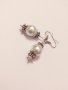 Разкошни Викториански перлени обеци с много красиви орнаменти в цвят сребро, снимка 2