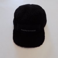 зимна шапка peak performance pile cap козирка туризъм оригинал унисекс, снимка 2 - Шапки - 44069858