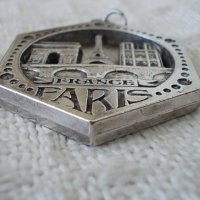 Стар посребрен ключодържател PARIS, снимка 9 - Колекции - 32672162