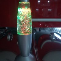 Декоративна лава лампа променяща цветовете си, снимка 7 - Настолни лампи - 43446009