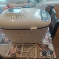 Продавам хлебопекарна Tefal 1800w  с две бъркалки , снимка 4 - Хлебопекарни - 43999170