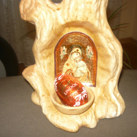 Керамична поставка с икона на Богородица, снимка 5 - Подаръци за жени - 34513885