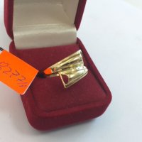 Нов Златен пръстен -2.71гр/14кр, снимка 3 - Пръстени - 32717280