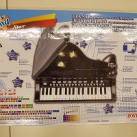 Детско пиано, снимка 1 - Музикални играчки - 38925655