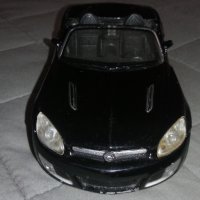 Opel GT - MAISTO Мащаб 1:24, снимка 7 - Колекции - 38623726