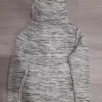 Модерна жилетка с интересна кройка и закопчаване, снимка 7 - Блузи с дълъг ръкав и пуловери - 43157305