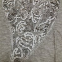 Бежова риза/блуза с апликаця от шнурчета - сърце, снимка 2 - Ризи - 42998837