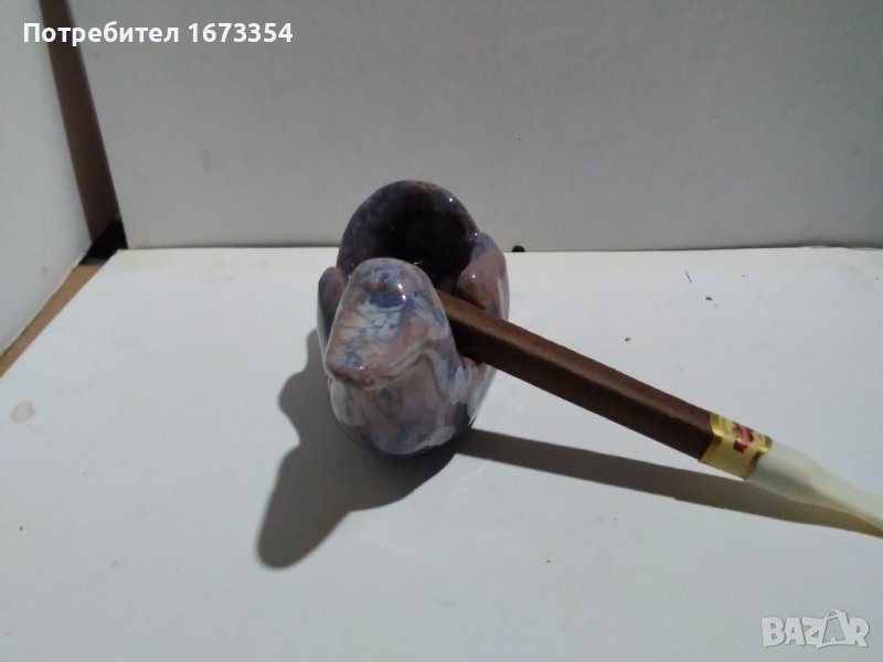 Пепелник, снимка 1