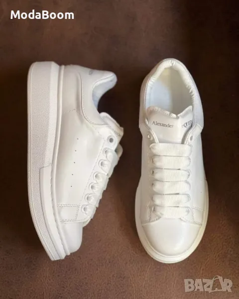 Alexander McQueen Чисто Бели Мъжки Маратонки , снимка 1