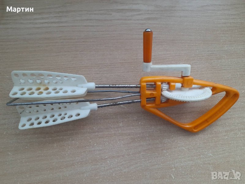 Стар ръчен миксер, снимка 1