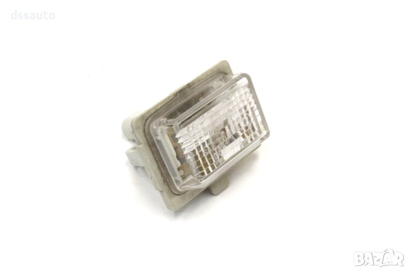 Mercedes C-Class W204 LED Лампа за Рег. Номер на багажник A2218200856, снимка 1