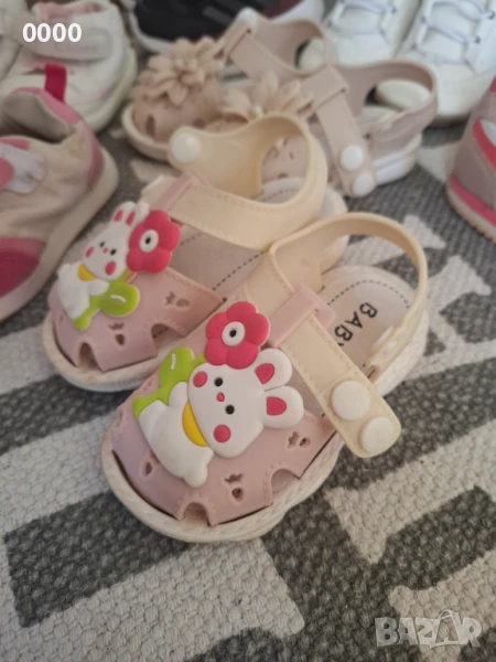 Обувки  за момиче, снимка 1