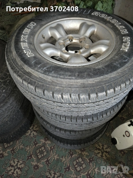 Продавам гуми с джанти 235/75/15 - 6х139,7, снимка 1