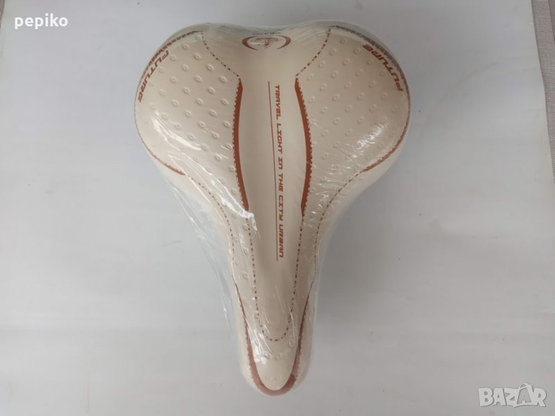 Продавам колела внос от Германия оригинална Италианска седалка FUTURE CITY, снимка 1