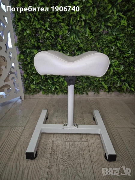 Поставка за педикюр, снимка 1