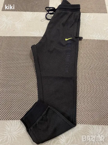 Детско долнище, снимка 1