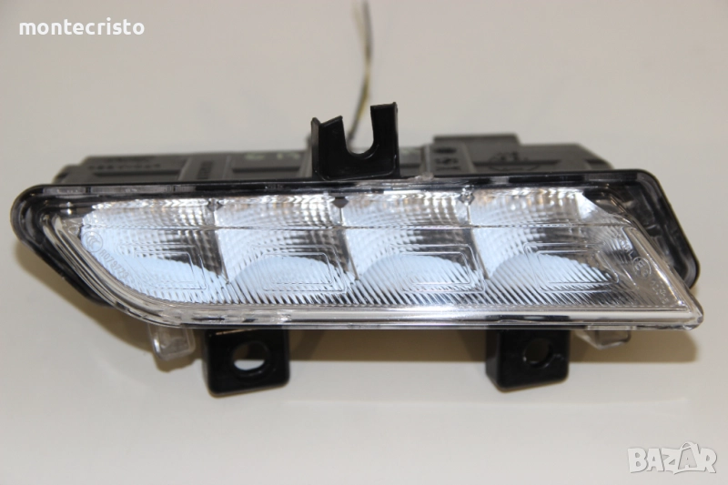 Дясна дневна светлина Renault Captur (2013-2017г.) десен LED предна броня 266003864R / 89208541, снимка 1