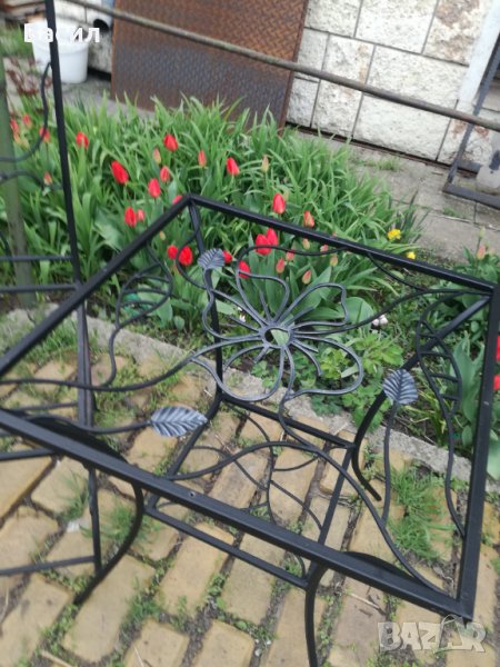 Маси., пейки и столове от ковано желязо, снимка 1