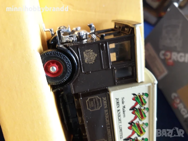 Mack Truck Aec 508 5 ton Cabover Corgi Die cast Models Made in Great Britain , снимка 17 - Колекции - 50584039