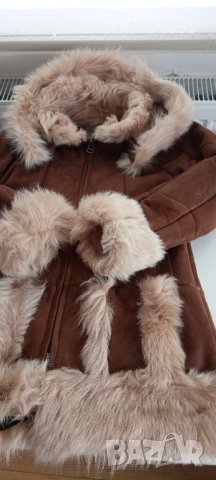 Кожух от естествена кожа , снимка 2 - Детски якета и елеци - 44061362