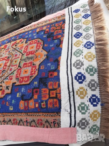 Стар вълнен ръчно тъкан и бродиран килим - килимче, снимка 3 - Антикварни и старинни предмети - 43821230